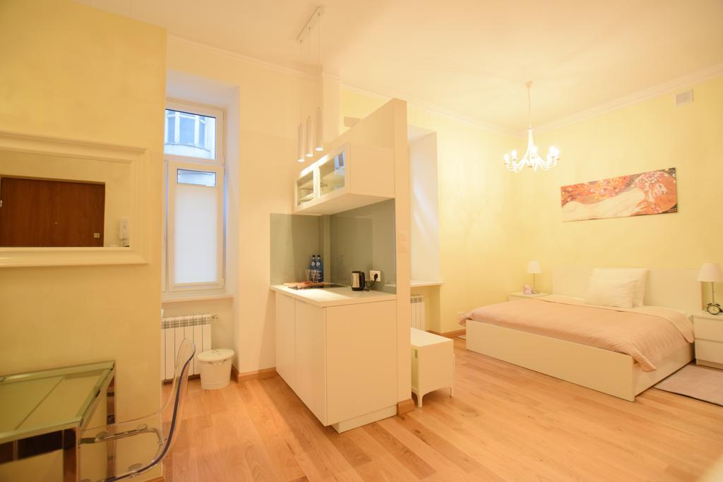 Elegant Apartment Foksal Varsovia Exterior foto