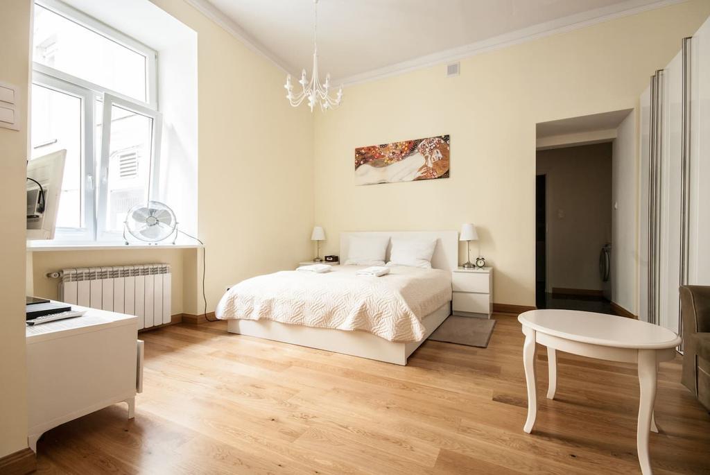 Elegant Apartment Foksal Varsovia Exterior foto